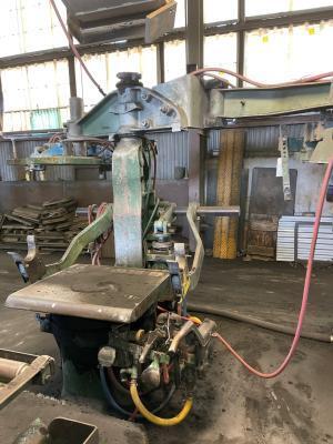 Osborn Rota-Lift Molding Machine