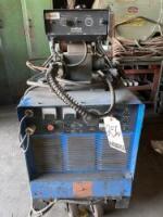Miller DELTAWELD 450 Mig Welder with Wire Feeder
