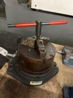 Vertex Machinery Works Co. CNC Chuck