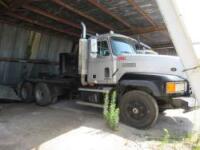 1998 Mack CL713 Winch Truck