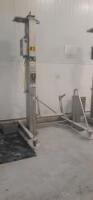 Reiser Column Lift