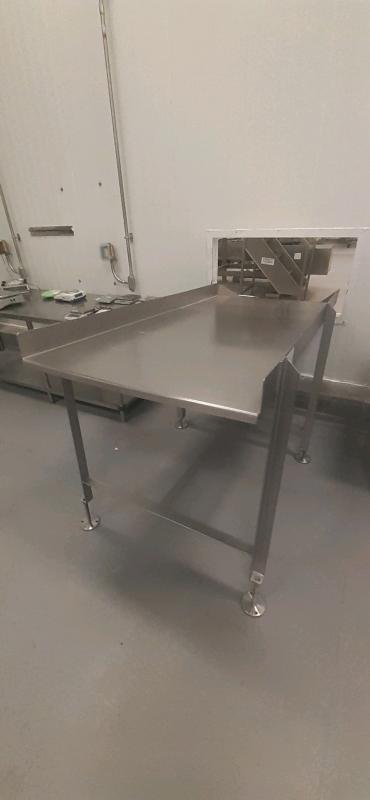 Stainless Steel Chute & Receiving Table