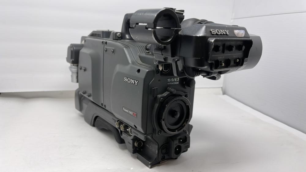 SONY DXC-D50+CA-D50+レンズ　ケース・フネ付 SONY DXC-D50+CA-D50+レンズ ケース・フネ付