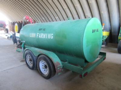 1,000 Gallon Fuel Trailer