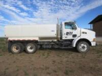 2005 Sterling L8500 Water Truck, 4000 Gal