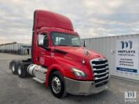 2020 Freightliner PX12664T Cascadia 126 T/A Day Cab Road Tractor