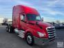 2019 Freightliner PX12664T Cascadia 126 T/A Sleeper Road Tractor - 4