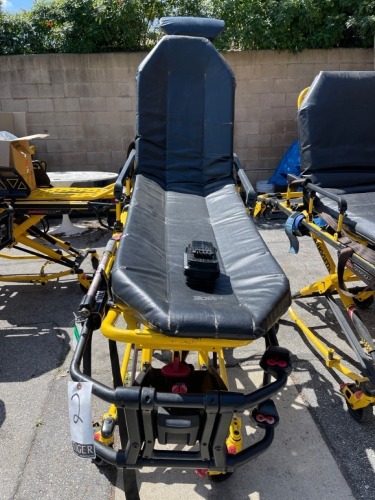 Stryker 6500 Power-Pro XT Ambulance Cot