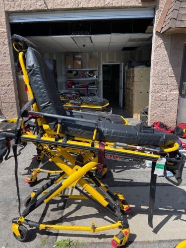 Stryker 6500 Power-Pro XT Ambulance Cot