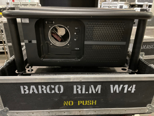 13.5K Barco RLM W14 Projector