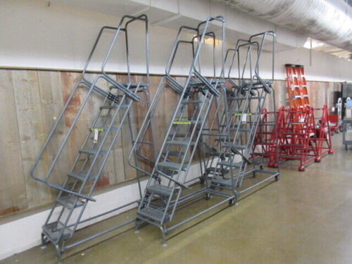 Ballymore 7-Step Rolling Ladders