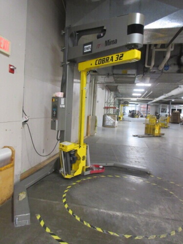 Cobra 32 Stretch Wrap Machine