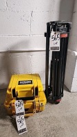 O' Connor Tripod & Cases