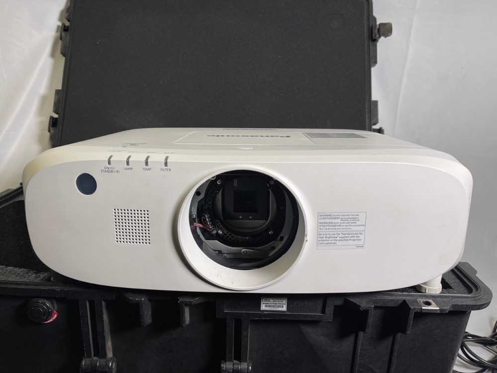Panasonic PT-EZ770 Projectors w/Lens