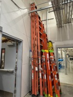 Lot (2) Ladders, 12-Step Louisville & 14-Step Louisville
