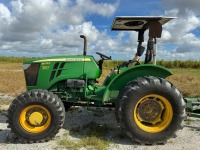 John Deere Tractor, 5075E
