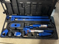 Westward Hydraulic Hand Pump