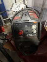 Lincoln Electric Tomahawk Welder