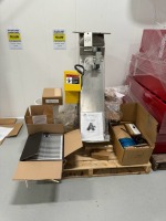 Lot Pallet