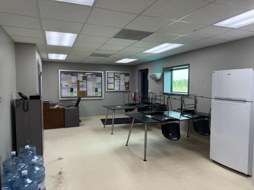 Lot Contents of Break Room