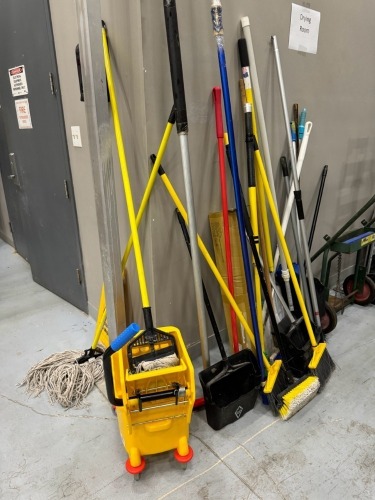 Lot Janitorial Supplies