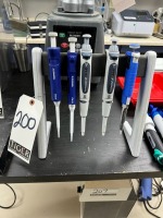 Lot Fisher Brand Finn Pipette Set Consisting of (5) Pipettes