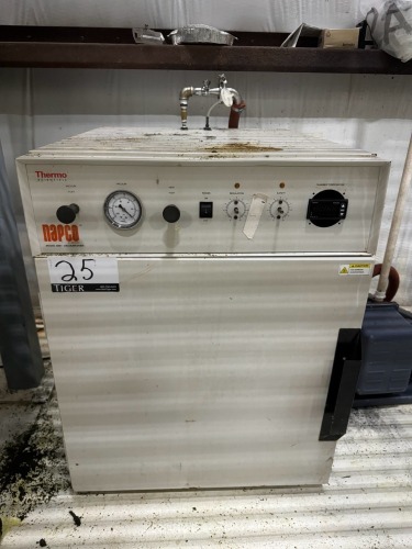 Thermo Scientific Napco Vacuum Oven