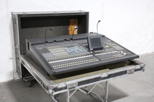 Yamaha PM5D-RH Audio Mixer
