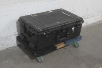 18x17x6 Pelican 1650 Rolling case