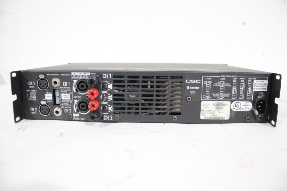 QSC PLX 2402 Two-Channel Pro 2400 Power Amplifier