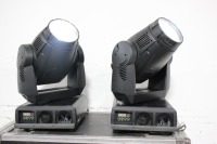 Lot (2) Martin MAC 2000 Wash XB Moving Head Lights in Wheeled Hard Case