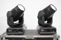 Lot (2) Martin MAC 2000 Wash Moving Head Lights in Wheeled Hard Case