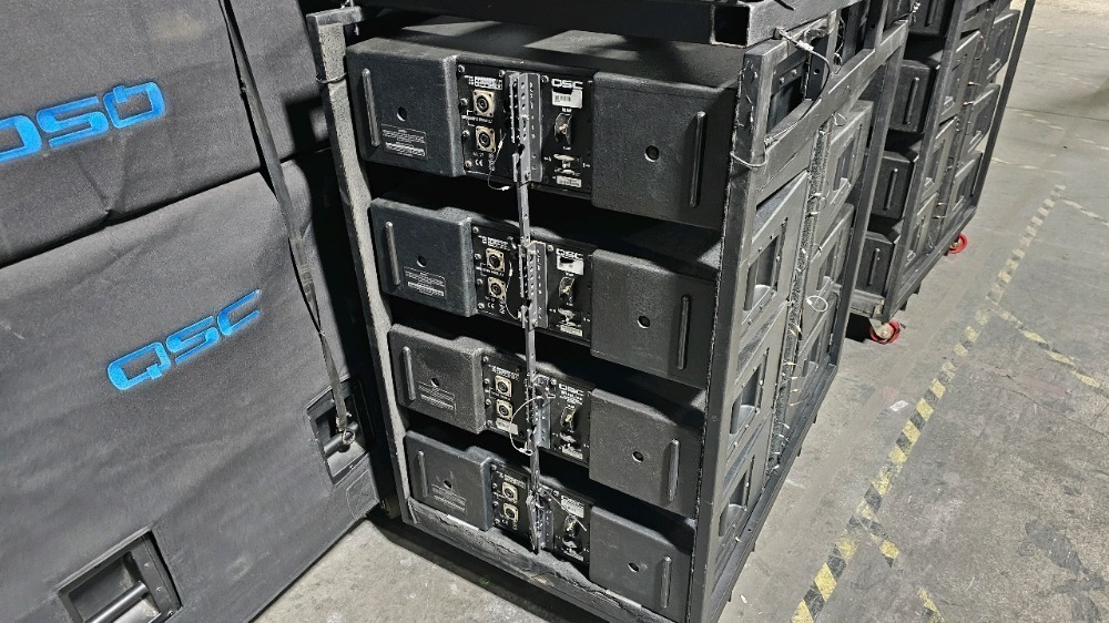 Inside The Qsc Line Array QSC Wideline Line Array System - Tour Ready