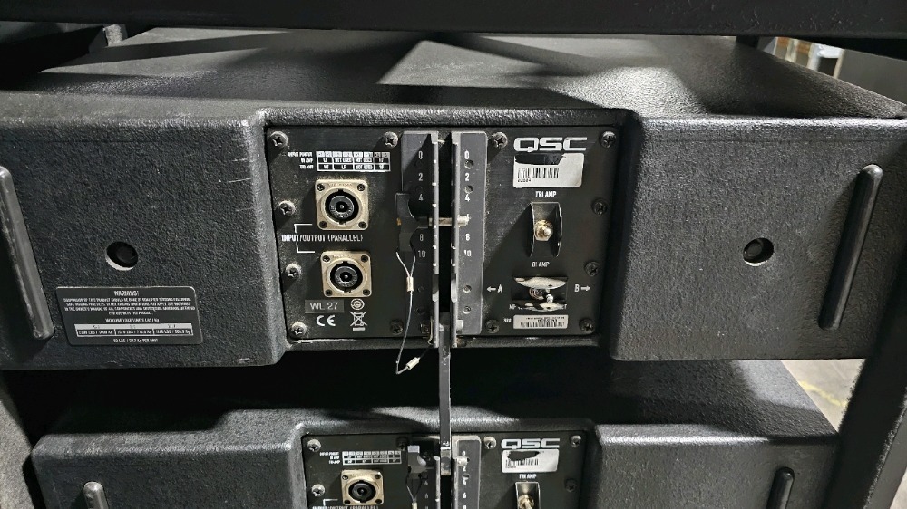 QSC Wideline Line Array System - Tour Ready