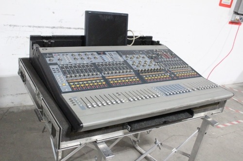 Digidesign D-Show Profile VENUE Mixing Console in Wheeled Hard Case