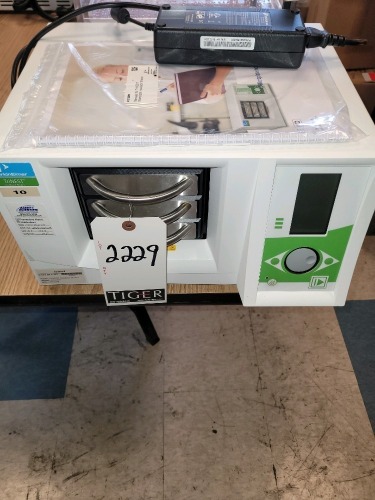 PerkinElmer TriNEST Incubator Shaker