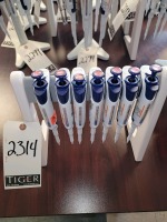 (7) Rainin Pipet Lite-XLS Pipettes w/ Stand