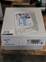 Eppendorf Centrifuge 5810