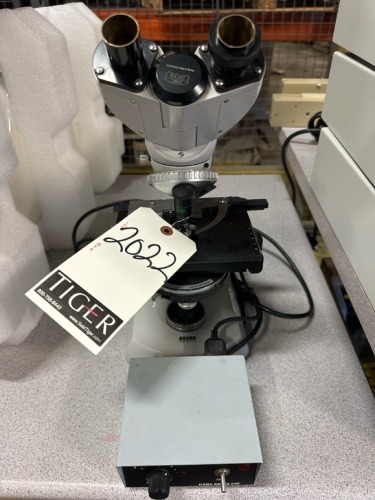 Carl Zeiss Microscope