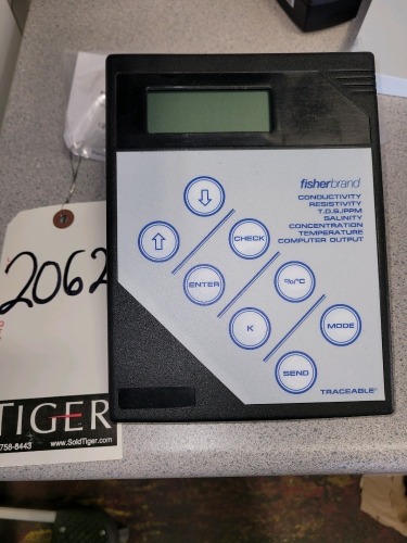 Fisher brand Traceable Conductivity Meter