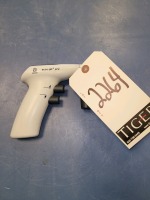 Accu-Jet Pro Pipette Controller