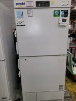 PHCBI Dual Biomedical Freezer