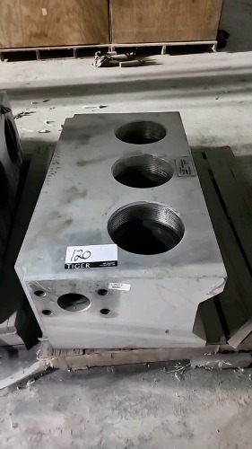 Gardner Denver Triplex Fluid End