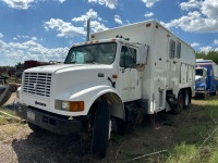 2000 International Wireline Data Truck