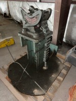 Chain Pipe Vise