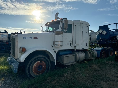 2007 Peterbilt 367 Sleeper Truck