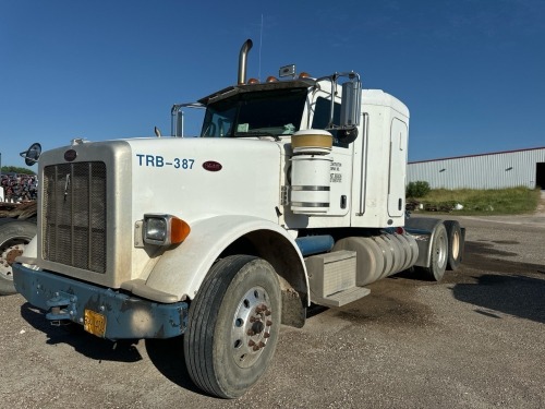 2011 Peterbilt 367 Compressor Truck
