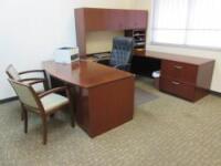 Lot Contents Of Executive Office