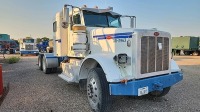 2010 Peterbilt 367 Sleeper Semi Tractor