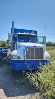 2011 Peterbilt 337 Fluid Data Van